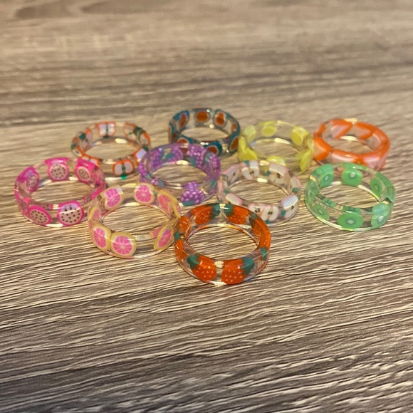 10, clear fruit rings. - Picture 3 of 3